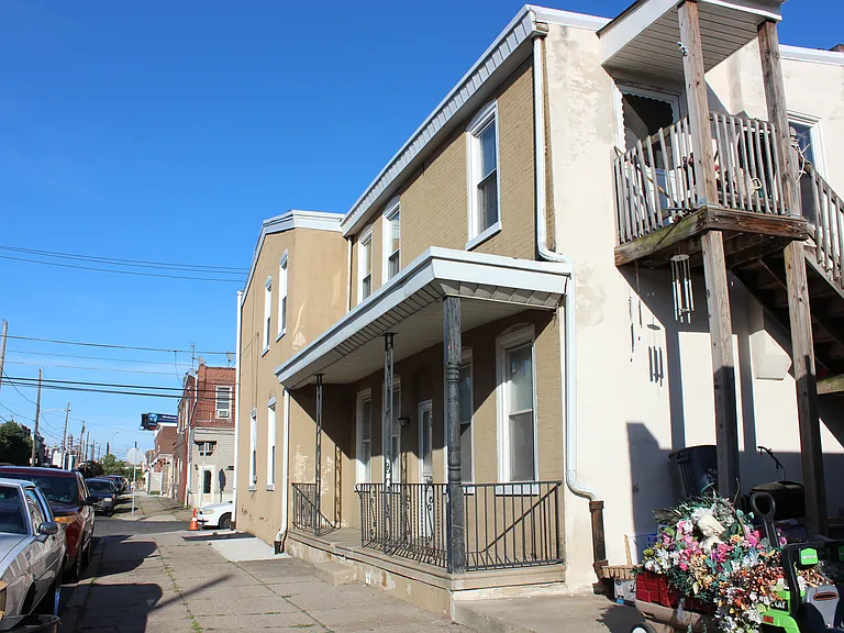2400 Duncan St #1 — Photo 24