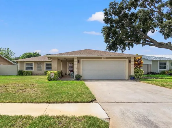 12686 98th St, Largo, FL 33773
