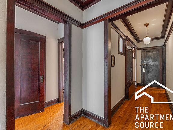 2nd image of 2427 N Sawyer Ave #2E