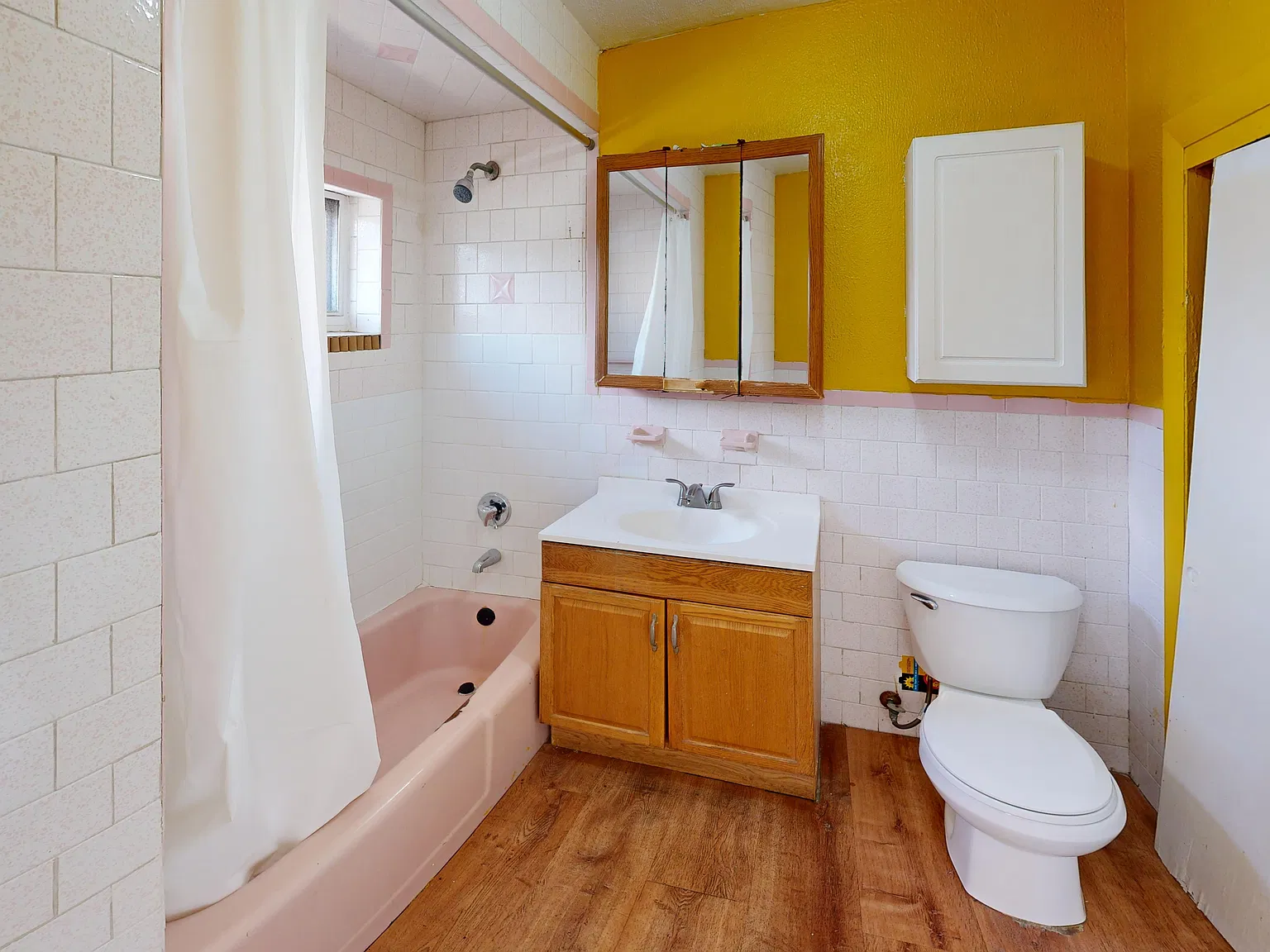 2 bed, 600 sqft, $1,850 — Photo 4