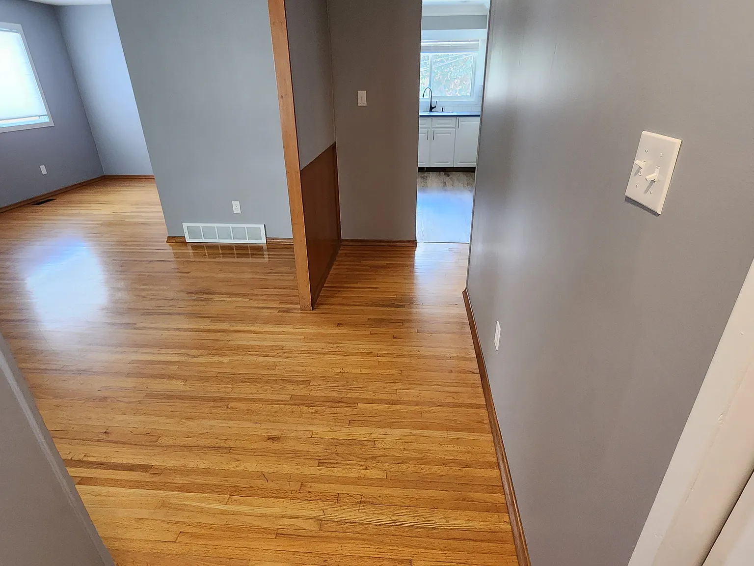 7112 Hunterwood Rd NW — Photo 2