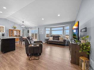 38616 Pine Ave, Center City, MN 55012