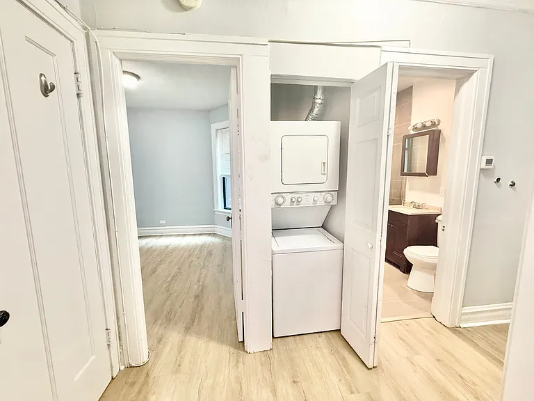 1445 W Balmoral Ave #1N — Photo 11