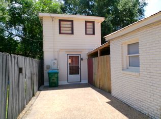 2706 Pine Ave, Gulfport, MS 39501