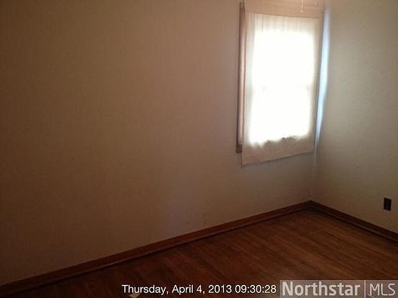 5th image of 417 North Street W