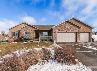 2499 S Fieldstone Dr, Ammon, ID 83401