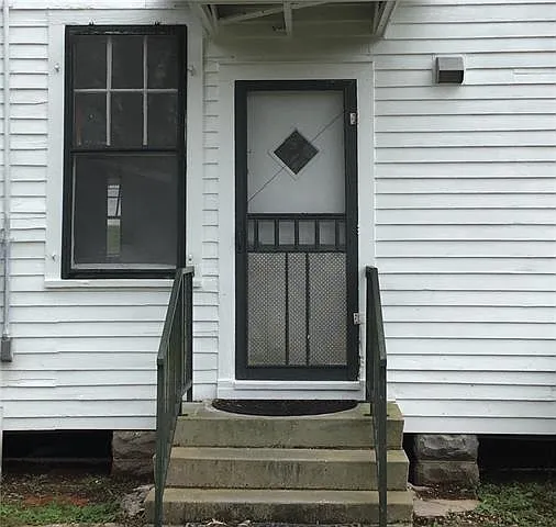 10017 River Rd — Photo 10