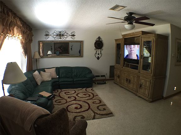 3rd image of 503 NE 2nd Pl