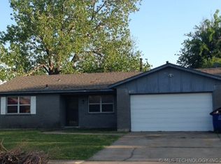 11842 E 36th St, Tulsa, OK 74146