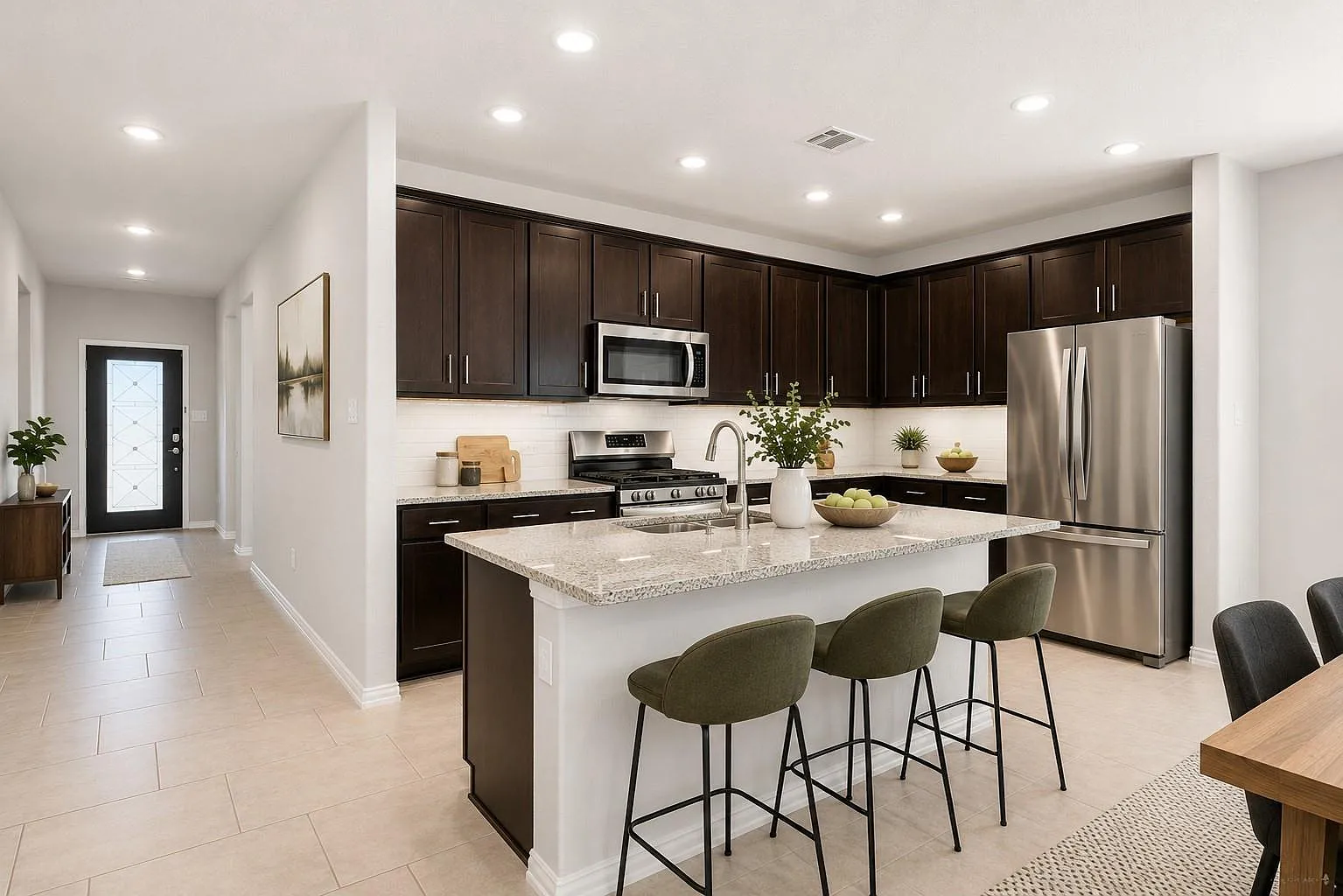 4 bed, 3.0 bath, 2108 sqft, $2,500 — Photo 4