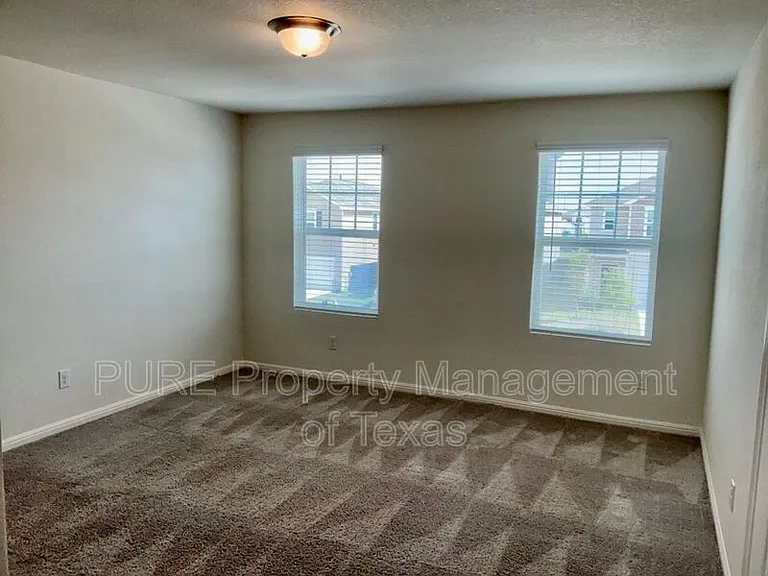 109 Pronghorn St — Photo 11