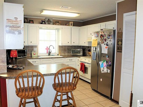 5th image of 109 Edinburg Dr