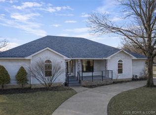 46 Watkins Dr, Camdenton, MO 65020