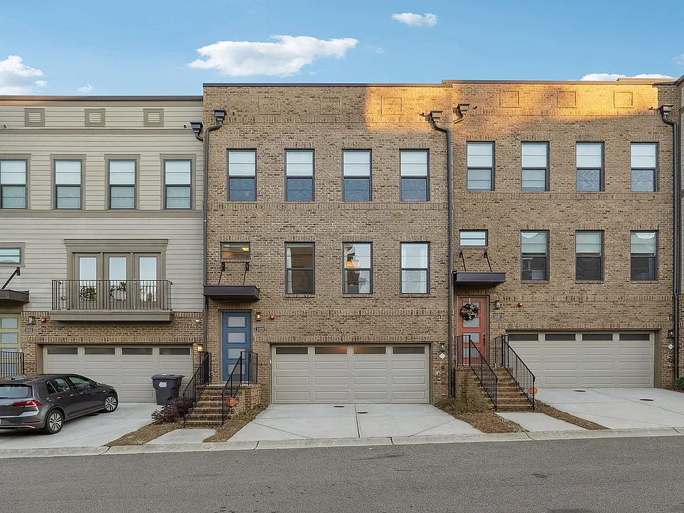 1029 Brandsford St NW