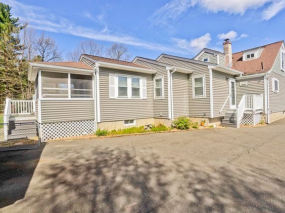 2nd image of 289 Holyoke Rd