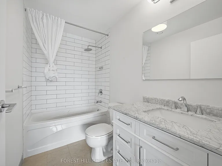 233 Carlaw Ave #804 — Photo 23