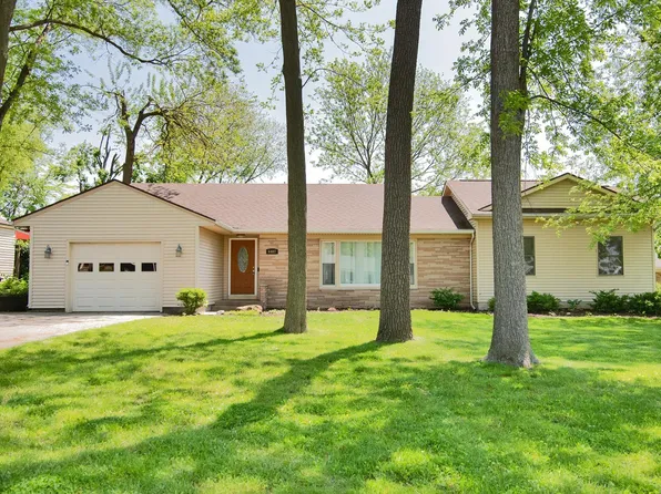 6407 Maywood Cir, Fort Wayne, IN 46819