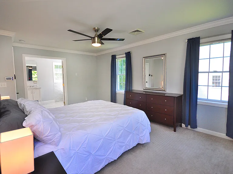 100 Ford Ln — Photo 12