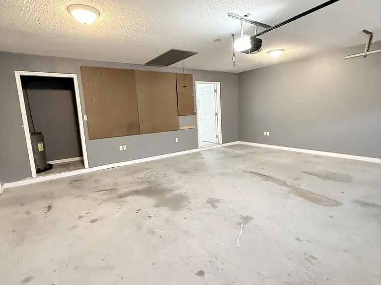 1132 Lancelot Ln — Photo 36