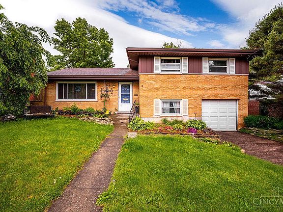 2nd image of 1031 Thunderbird Dr