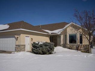 2581 Parkview Ct, White Bear Township, MN 55110
