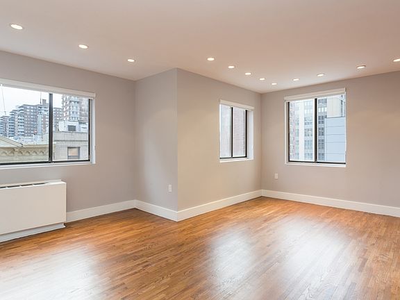 4th image of 345 W 30th St APT 7A