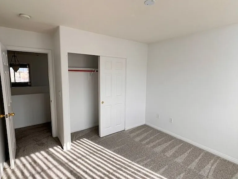 5473 Tinker Toy Ave — Photo 8