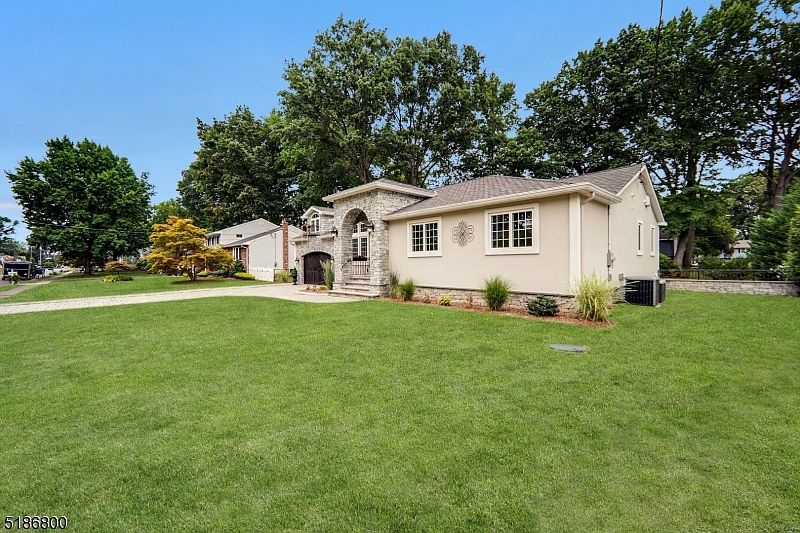 29 Henning Dr, Fairfield, NJ 07004 MLS 3814462 Zillow