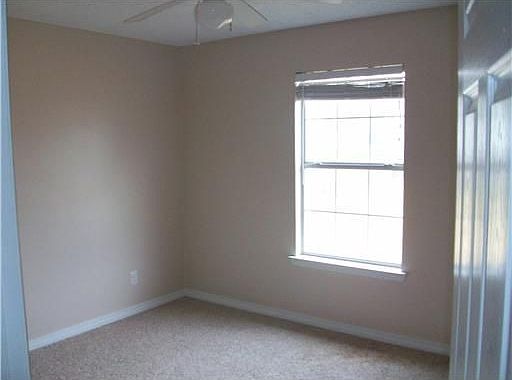 5th image of 8321 Redstone Dr