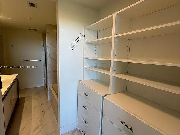 2000 Metropica Way #901 — Photo 14