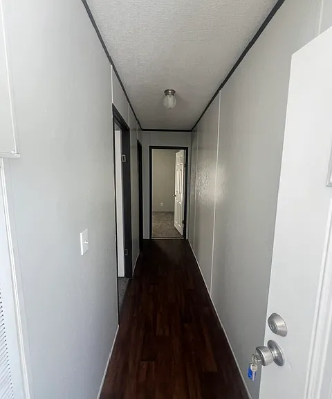 814 Morningside Dr — Photo 9