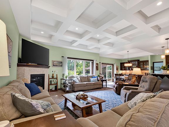 5th image of 3364 Cottage Hill Dr