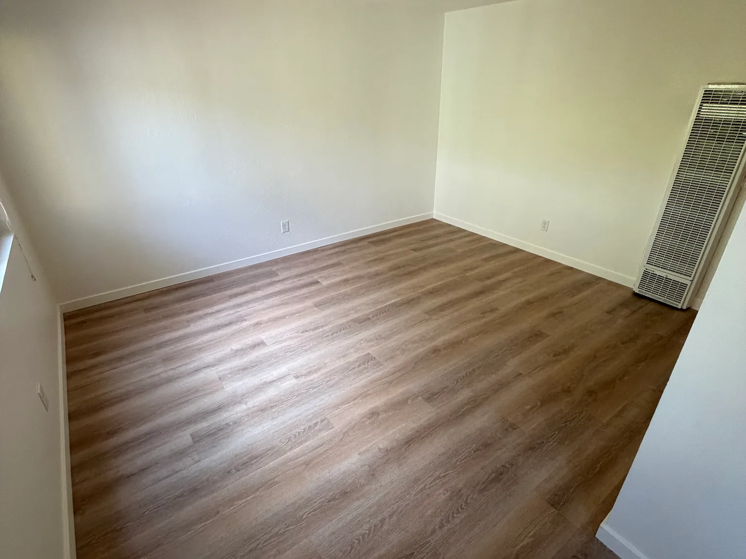 2 bed, $3,500 — Photo 2