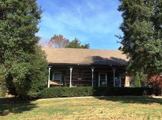 8986 Beersheba Hwy, McMinnville, TN 37110