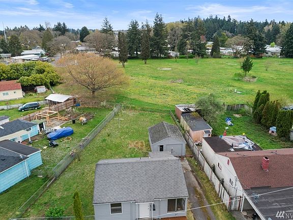 2nd image of 8519 33rd Ave S