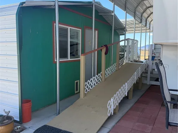 4330 W Medicine Man Rd, Pahrump, NV 89048