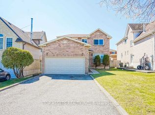 1603 McBrady Cres, Pickering, ON L1X2B6