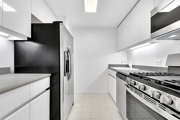 Rented by Corcoran | media 14