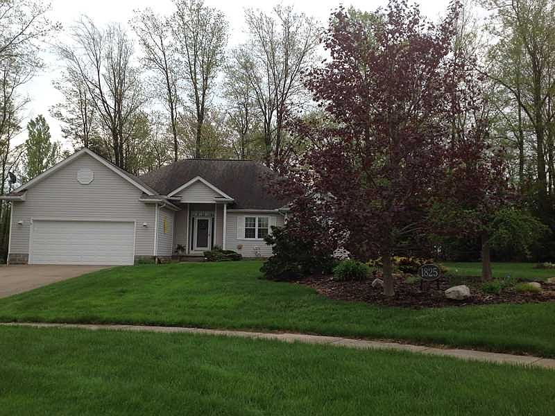 1st image of 1825 Julie Anne Ln