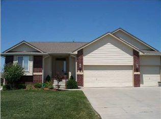 1110 N Bedford Ct, Wichita, KS 67206