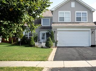 534 W Sweet Clover Rd, Round Lake, IL 60073