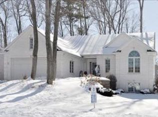 2542 Golfbury Dr SW, Wyoming, MI 49519