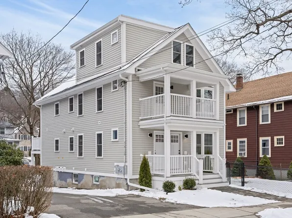 19 Linwood Ave Unit 19, Melrose, MA 02176