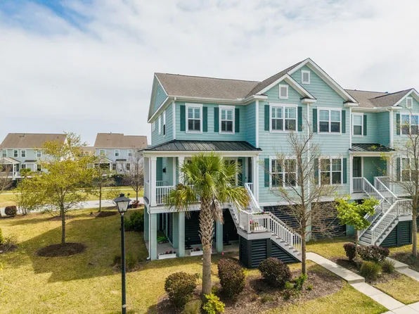 1630 Prince Edward St, Mount Pleasant, SC 29466