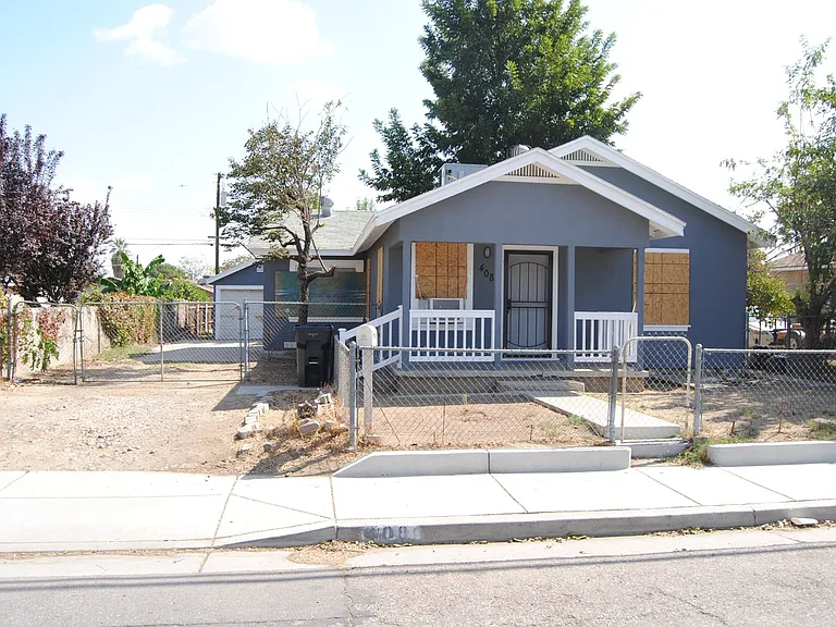 408 Oildale Dr — Photo 1