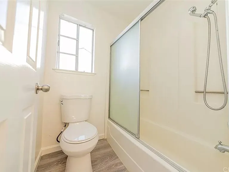 24101 Fir Ave — Photo 20