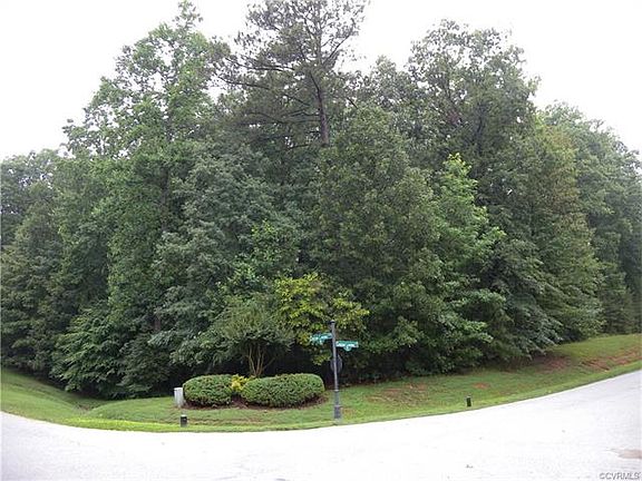 2nd image of 15254 Isle Pines Dr