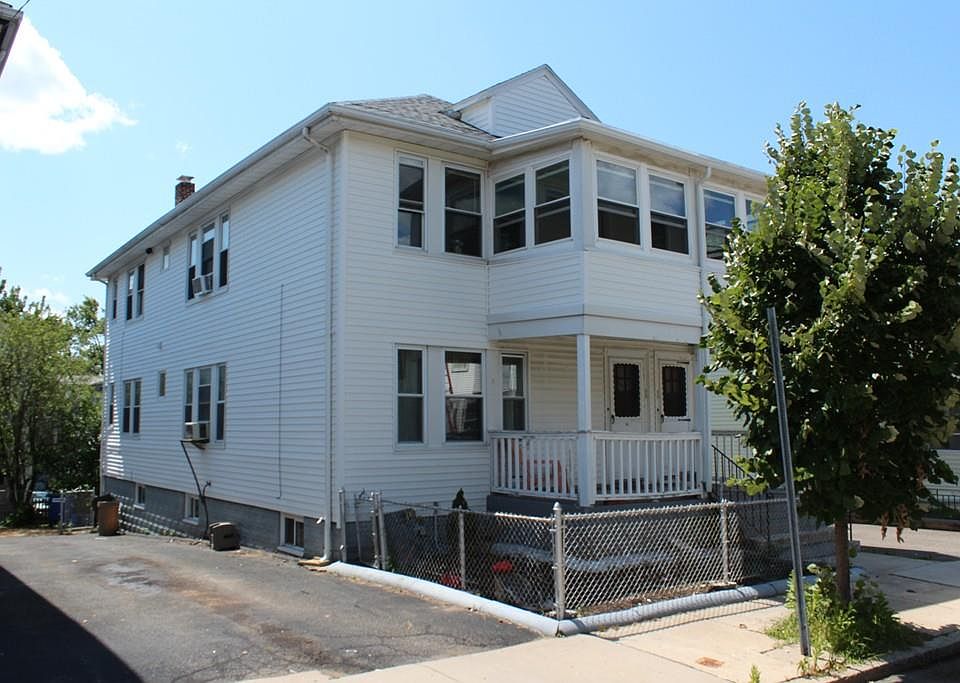 2nd image of 56 Fairfax St