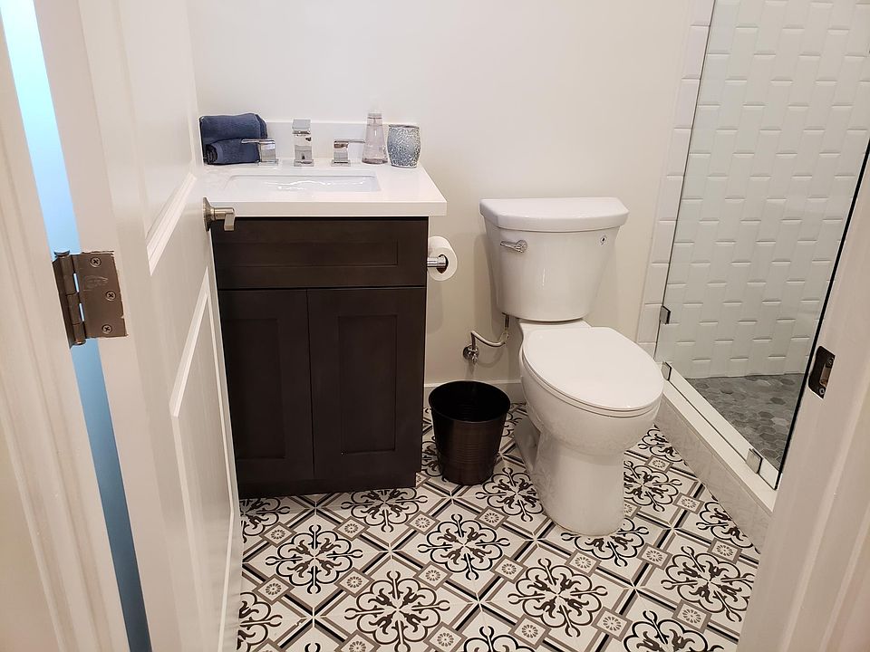 1st image of 5128 Wilkinson Ave