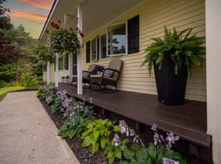 2168 Orchard Beach Rd, Cheboygan, MI 49721